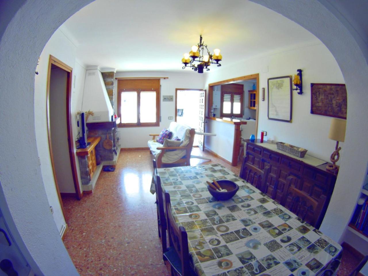 Vacay Apartamento Montgo, Agradable Jardin! En Costa Brava L'Escala! Exteriör bild