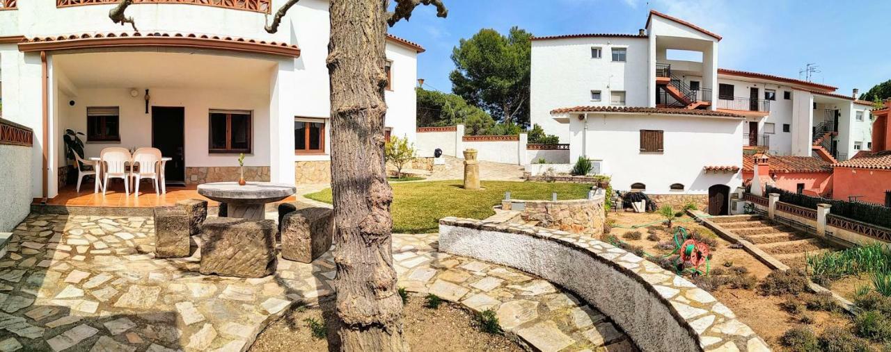 Vacay Apartamento Montgo, Agradable Jardin! En Costa Brava L'Escala! Exteriör bild