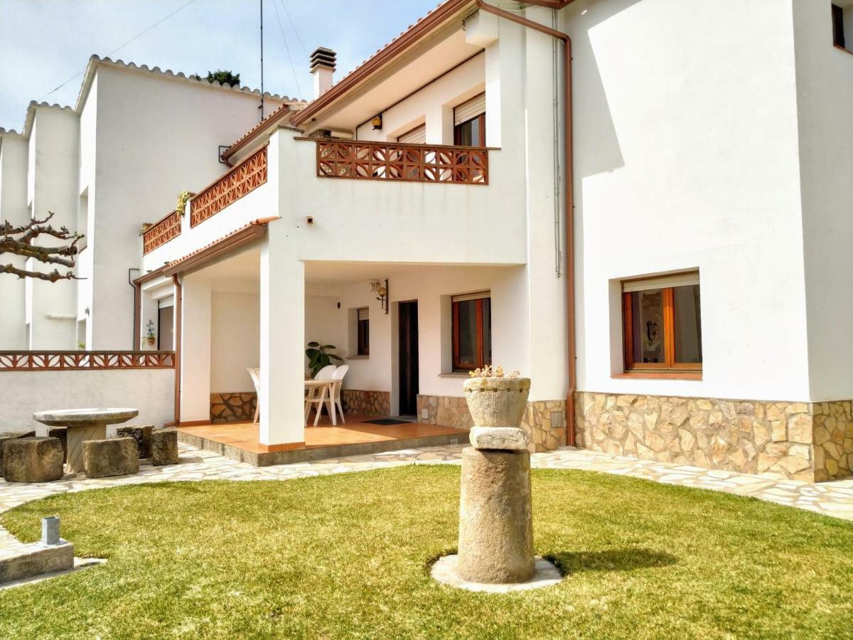 Vacay Apartamento Montgo, Agradable Jardin! En Costa Brava L'Escala! Exteriör bild